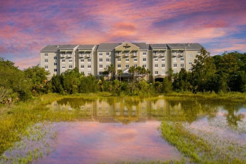 SpringHill Suites by Marriott Charleston Riverview Hotel in Charleston