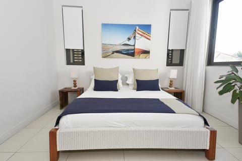 Cap Ouest Beachfront Luxury Penthouse & Apartment Condo in Flic en Flac
