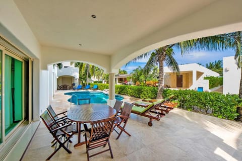 Lich Naj Luxury Villa Chalet in Playa del Carmen