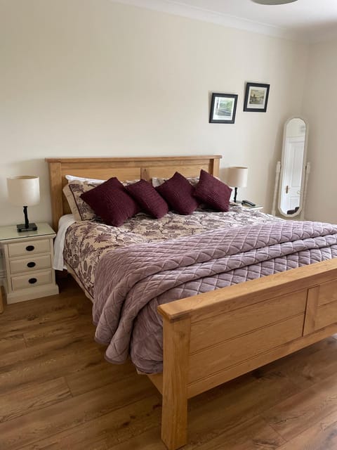 Grove House Bed and Breakfast in Carlingford