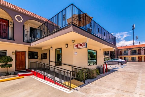 Glenridge Inn Glendale - Pasadena Motel in Eagle Rock