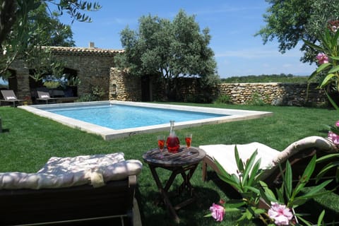 Le Clos de la Tuilerie House in Gréoux-les-Bains