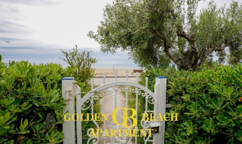 Golden Beach Apartment House in Halkidiki