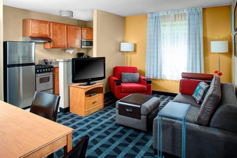 TownePlace Suites Fresno Hotel in Fresno