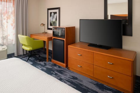 Fairfield Inn & Suites by Marriott Portland Airport Hotel in Parkrose