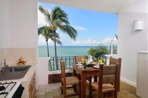 Dining area, Sea view