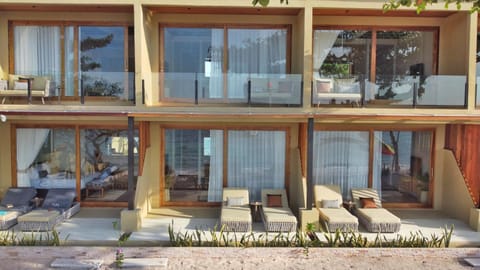 Day, Balcony/Terrace, Seating area