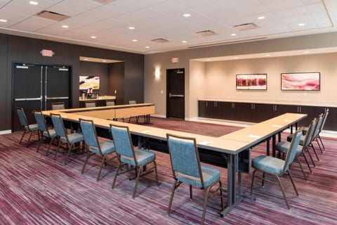 Meeting/conference room