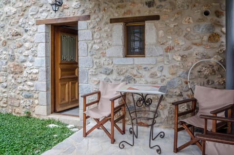 Ev Zin Holiday Home Rodia House in Leonidio