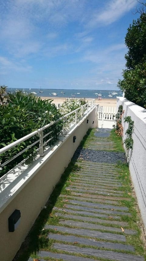 Residence vue de reve - 1 ere ligne de plage Condominio in Arcachon