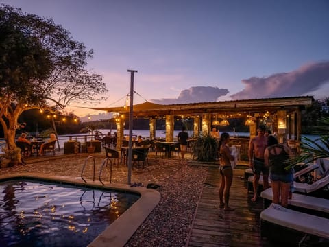 Edgewater Dive & Spa Resort Resort in Puerto Galera