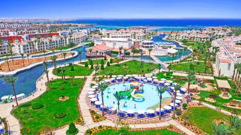 Pickalbatros Dana Beach Resort - Aqua Park Resort in Hurghada