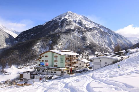 Property building, Winter