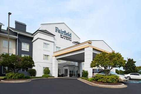 Fairfield Inn & Suites by Marriott Anderson Clemson Hotel in Lake Hartwell