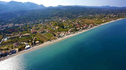 Nearby landmark, Off site, Bird's eye view, Beach