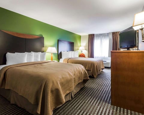 Quality Inn & Suites Birmingham - Highway 280 Hotel in Vestavia Hills