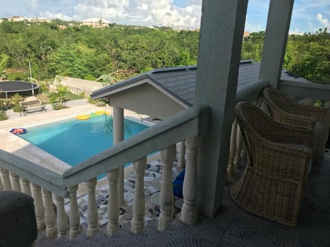 Balcony/Terrace, Pool view