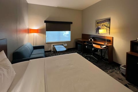 Baton Rouge Inn & Suites LSU-Medical Corridor Hotel in Baton Rouge