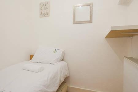 Watson Crescent Apartment in Edinburgh