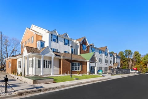 Property building, Day, Street view