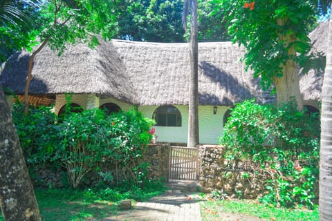 Fast Care Villa Bavaria Villa in Mombasa County