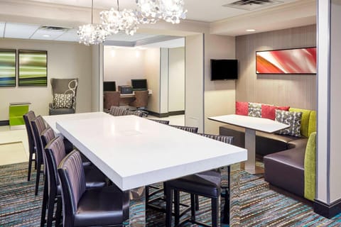 Residence Inn by Marriott Chicago Schaumburg/Woodfield Mall Hotel in Rolling Meadows