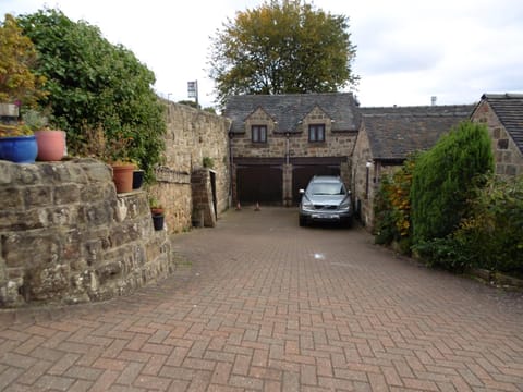 The Old Mill and Cottage Maison in Amber Valley