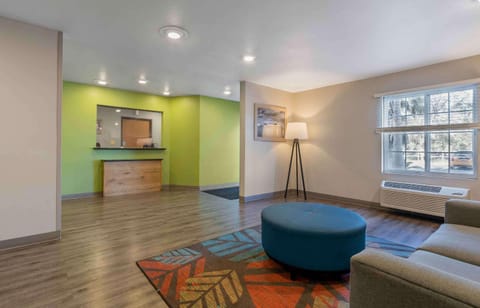 Extended Stay America Select Suites - Orlando - South Hotel in Orlando