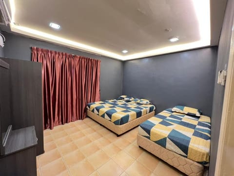 BESLA HOMESTAY LOT986 at A'Famosa Resorts Melaka Villa, 5rooms, private pool, BBQ, KARAOKE with surcharge House in Negeri Sembilan, Malaysia