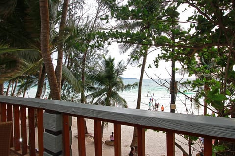 Nigi Nigi Too Beach Resort Resort in Boracay