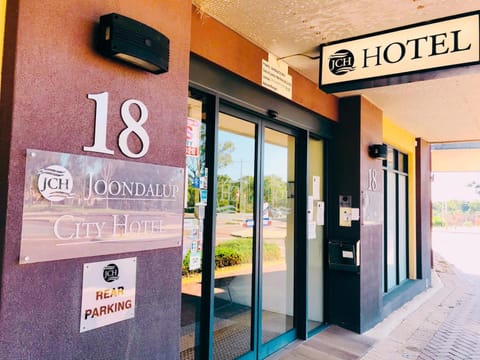 Joondalup City Hotel Hotel in Joondalup