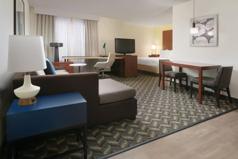 Residence Inn Dallas Addison/Quorum Drive Hotel in Addison