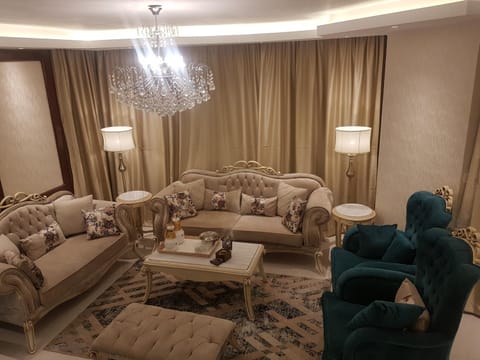Lebanon Apartment Condominio in Egypt