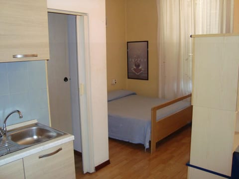 Giappone Inn Flat Apartahotel in Livorno