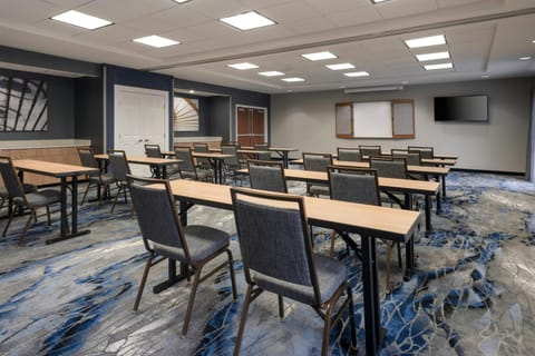 Meeting/conference room