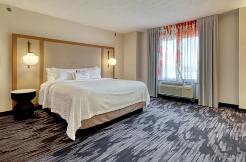 Fairfield Inn & Suites Woodbridge Hotel in Avenel