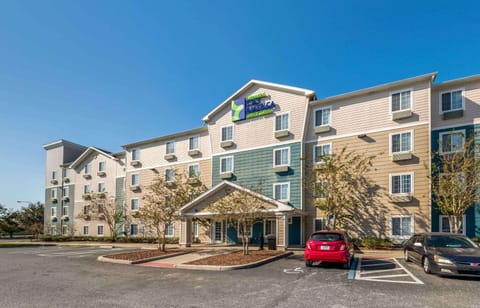 Extended Stay America Select Suites - Orlando - East Hotel in Azalea Park