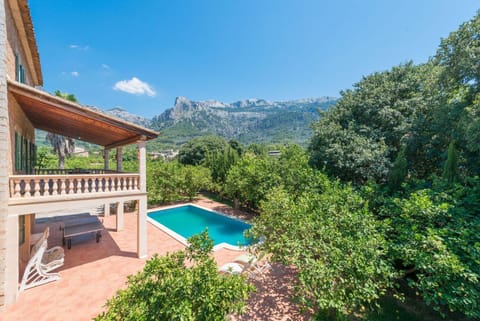 Can Guixa Villa in Sóller