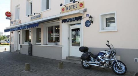 Hotel Restaurant l'Avenir Hôtel in Tours