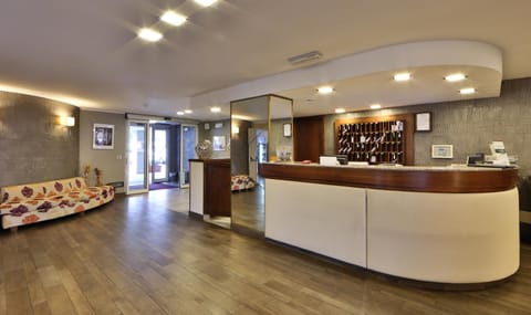 Regal Residence Apartment hotel in Province of Brescia