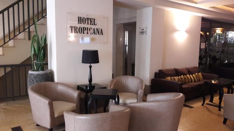 Tropicana Hotel Hôtel in Saint Julians