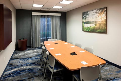 Meeting/conference room