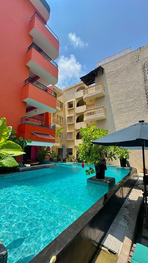 Property building, Swimming pool