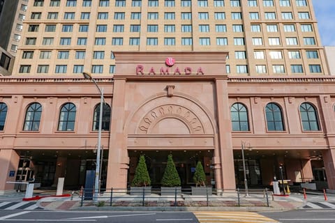 Ramada by Wyndham Yongin Hotel in Gyeonggi-do