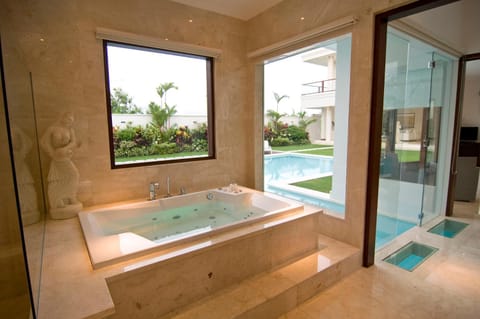 Bathroom, Pool view