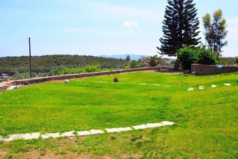 Helona Houses Condo in Messenia