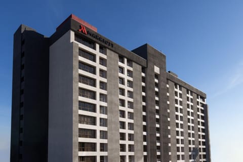 Marriott Riverside at the Convention Center Hotel in Riverside