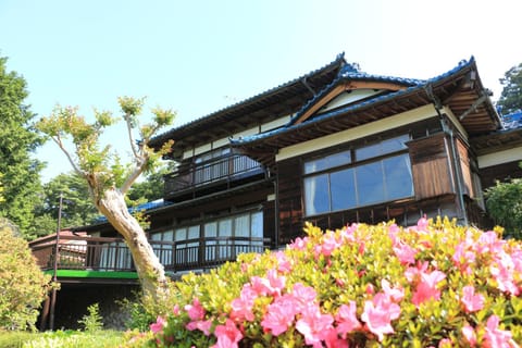 Kougetsu Sanso -- Moon Villa in Tokyo Ryokan in Kanagawa Prefecture