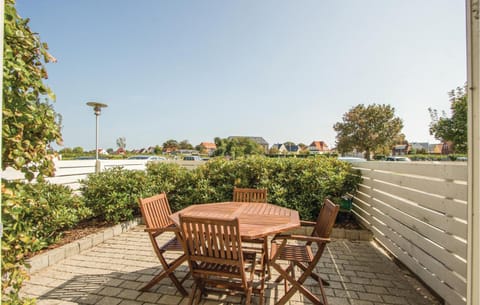 Amazing Apartment In Rudkbing With House Sea View Copropriété in Rudkøbing