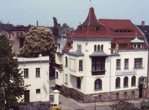 Facade/entrance, Street view